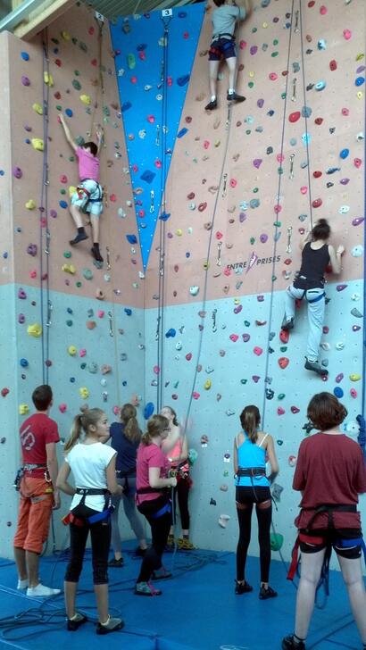 ESCALADE JEUNES 2017/2018 ESCALADE JEUNES 2017/2018